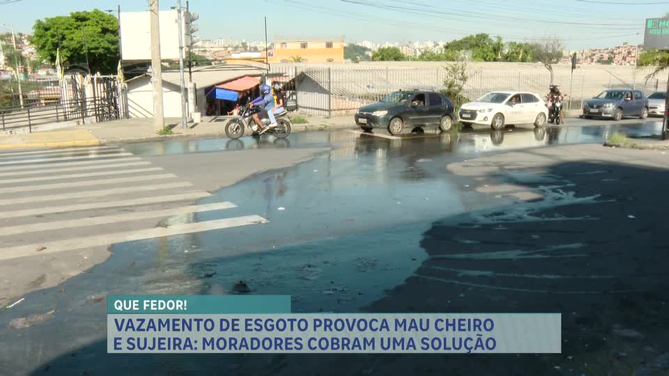 Problemas com rede de esgoto afetam moradores e comerciantes na região Nordeste Belo Horizonte